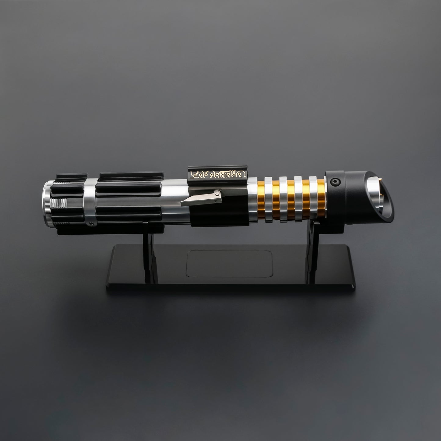 Elzar Mann Lightsaber