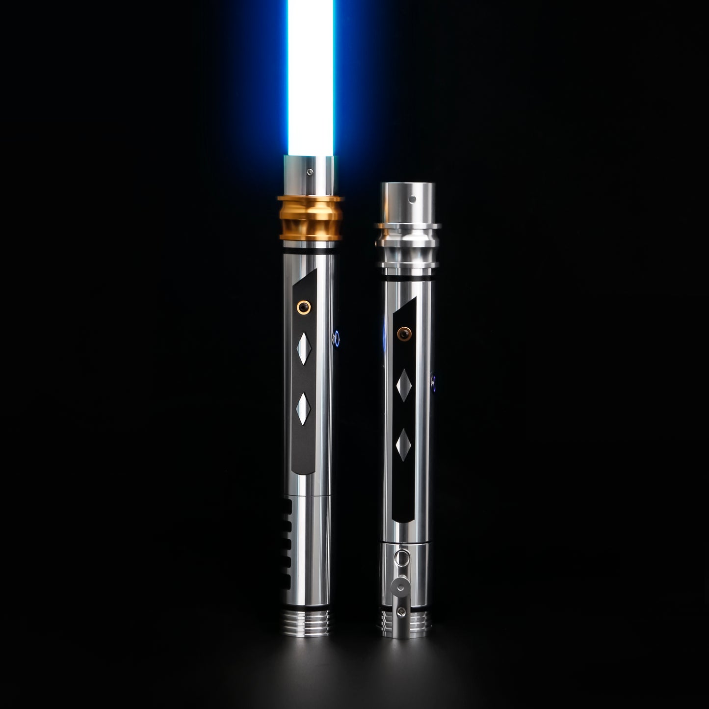 Ahsoka V2 Lightsaber (Double Hilt)
