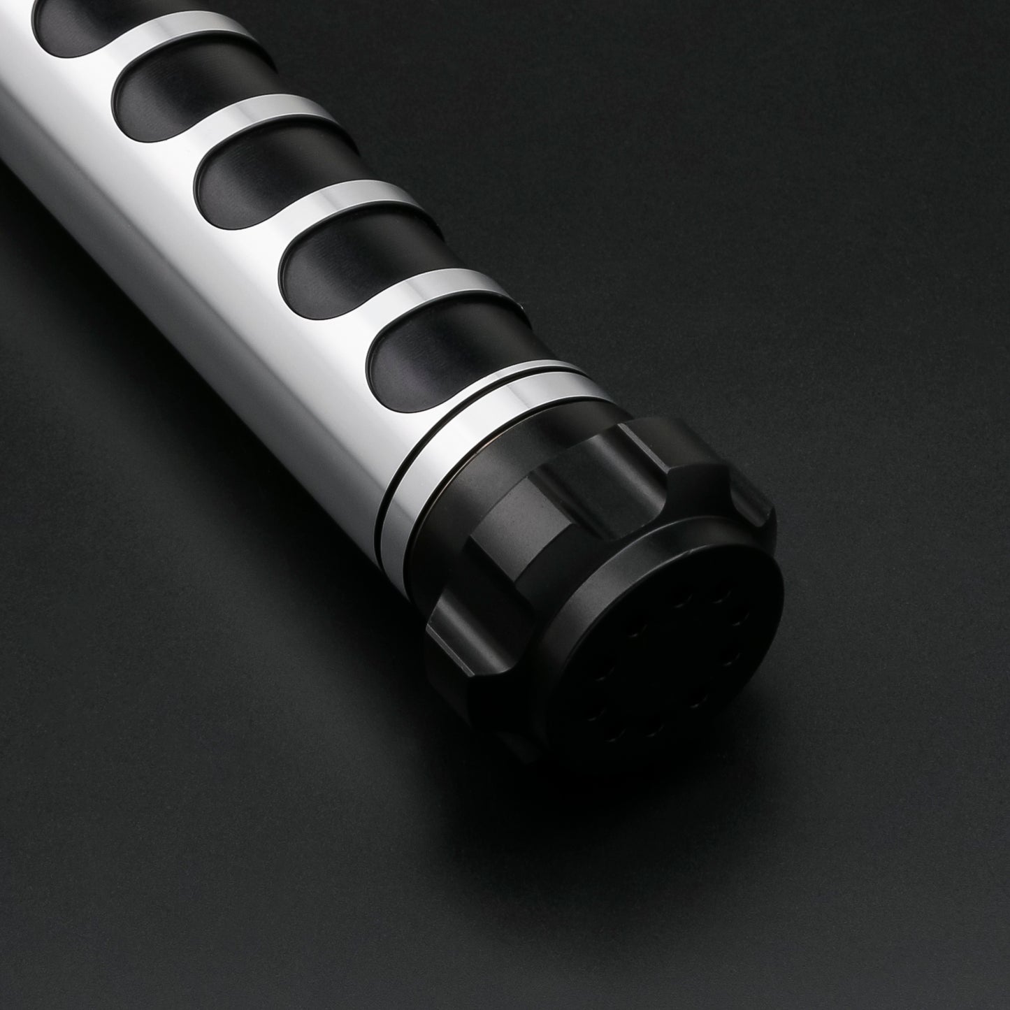 Mandalorian V3 Lightsaber