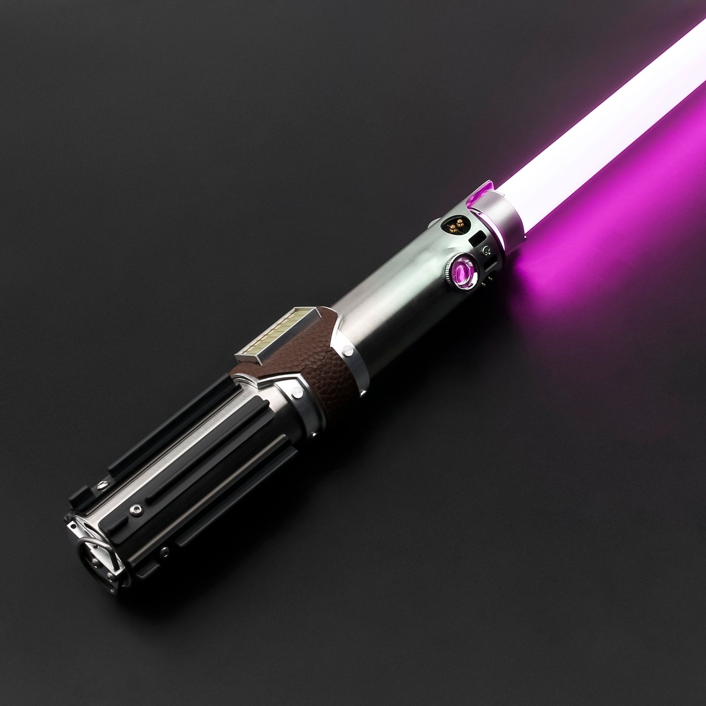 Luke Lightsaber EP9