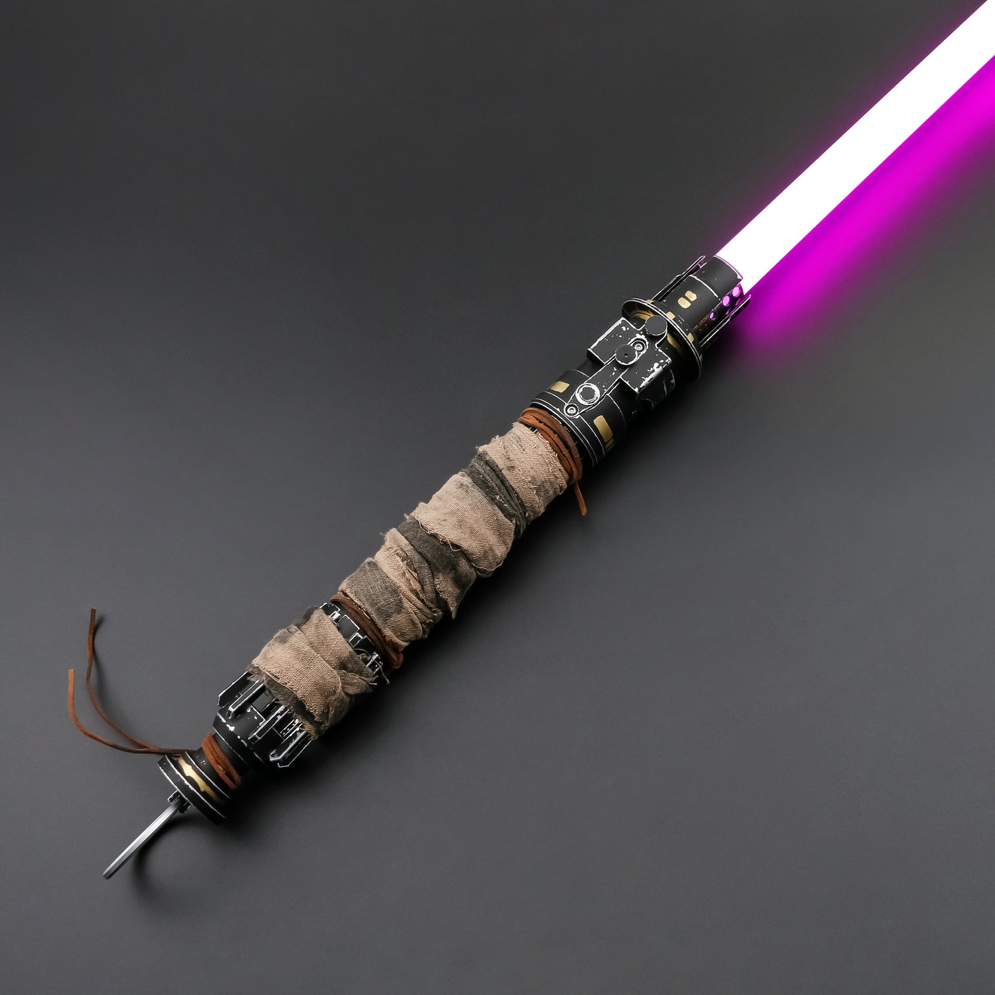 Boone Kestis Lightsaber