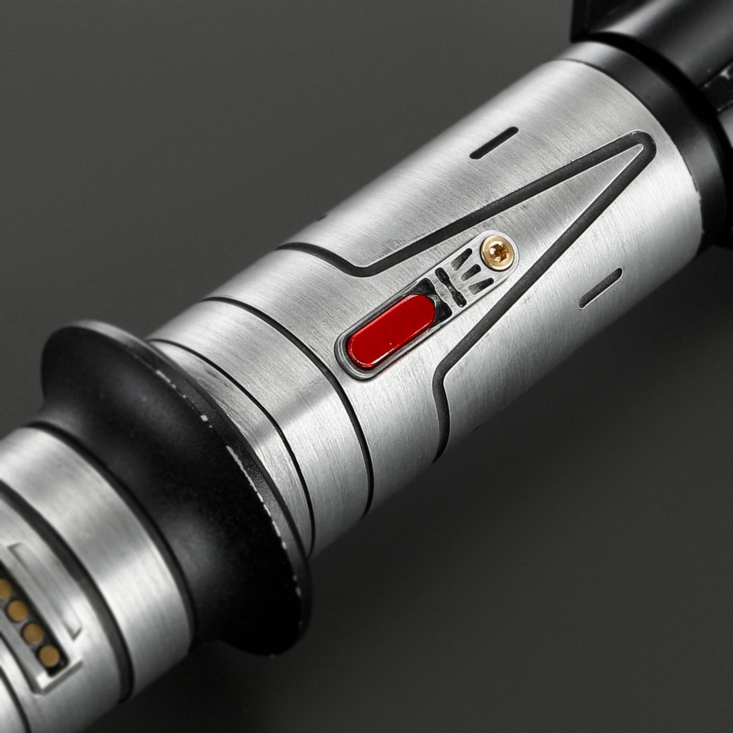 Baylan Skoll Lightsaber (Weathered)