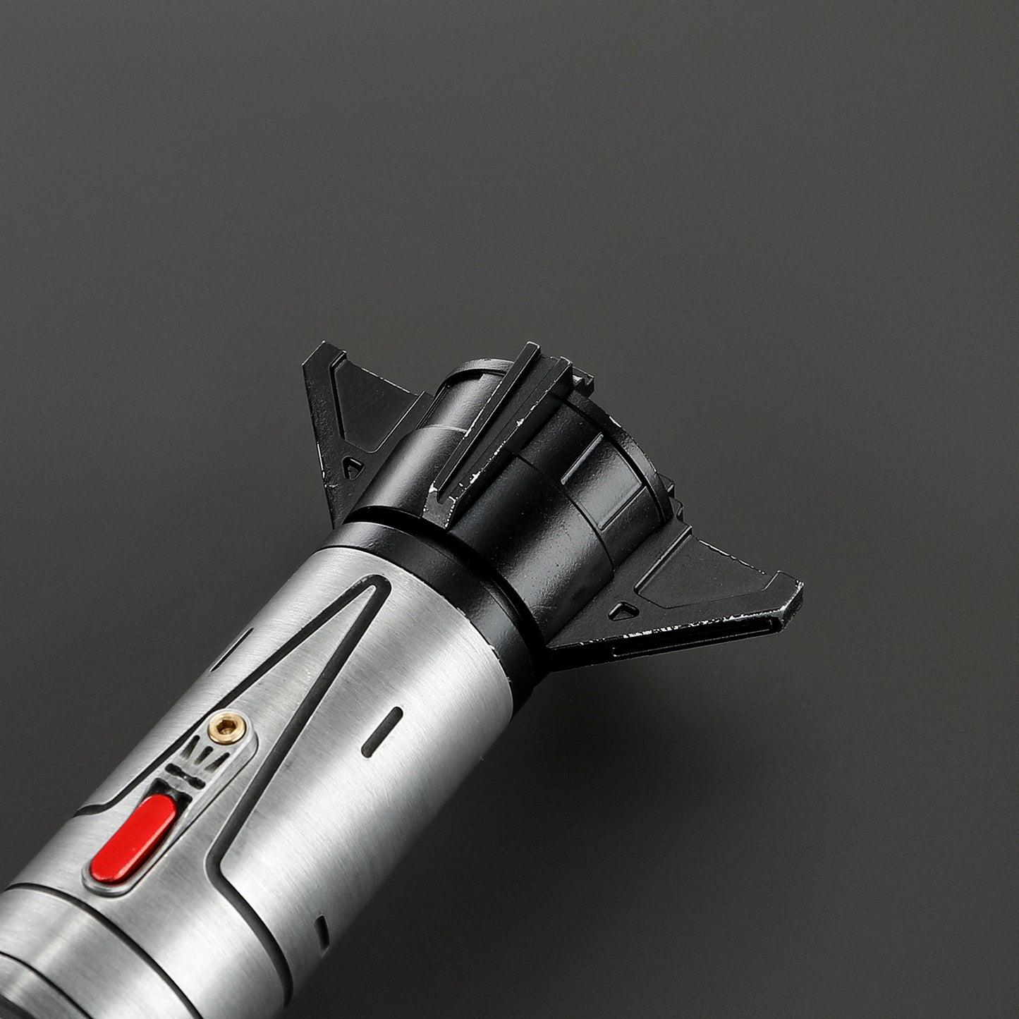 Baylan Skoll Lightsaber (Weathered)