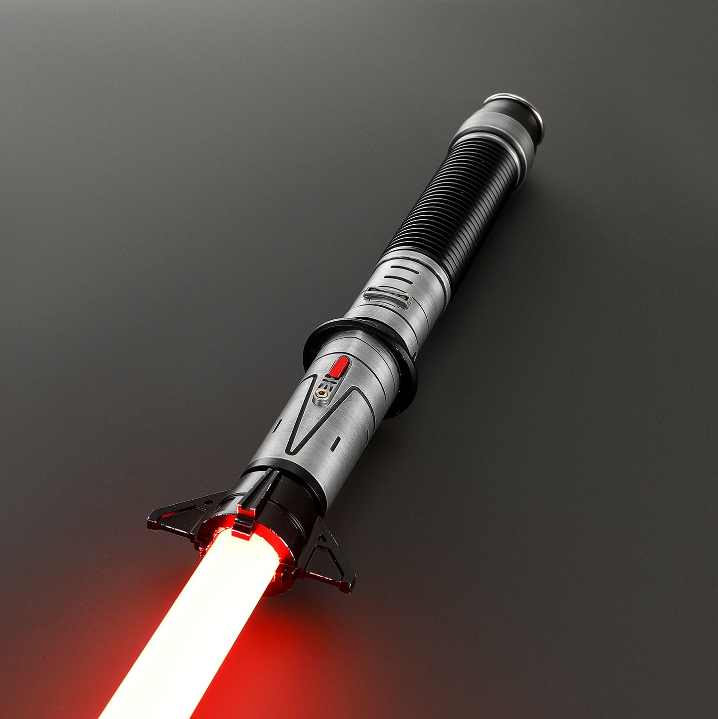 Baylan Skoll Lightsaber (Weathered)
